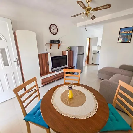 Apartman Olive Garden *
